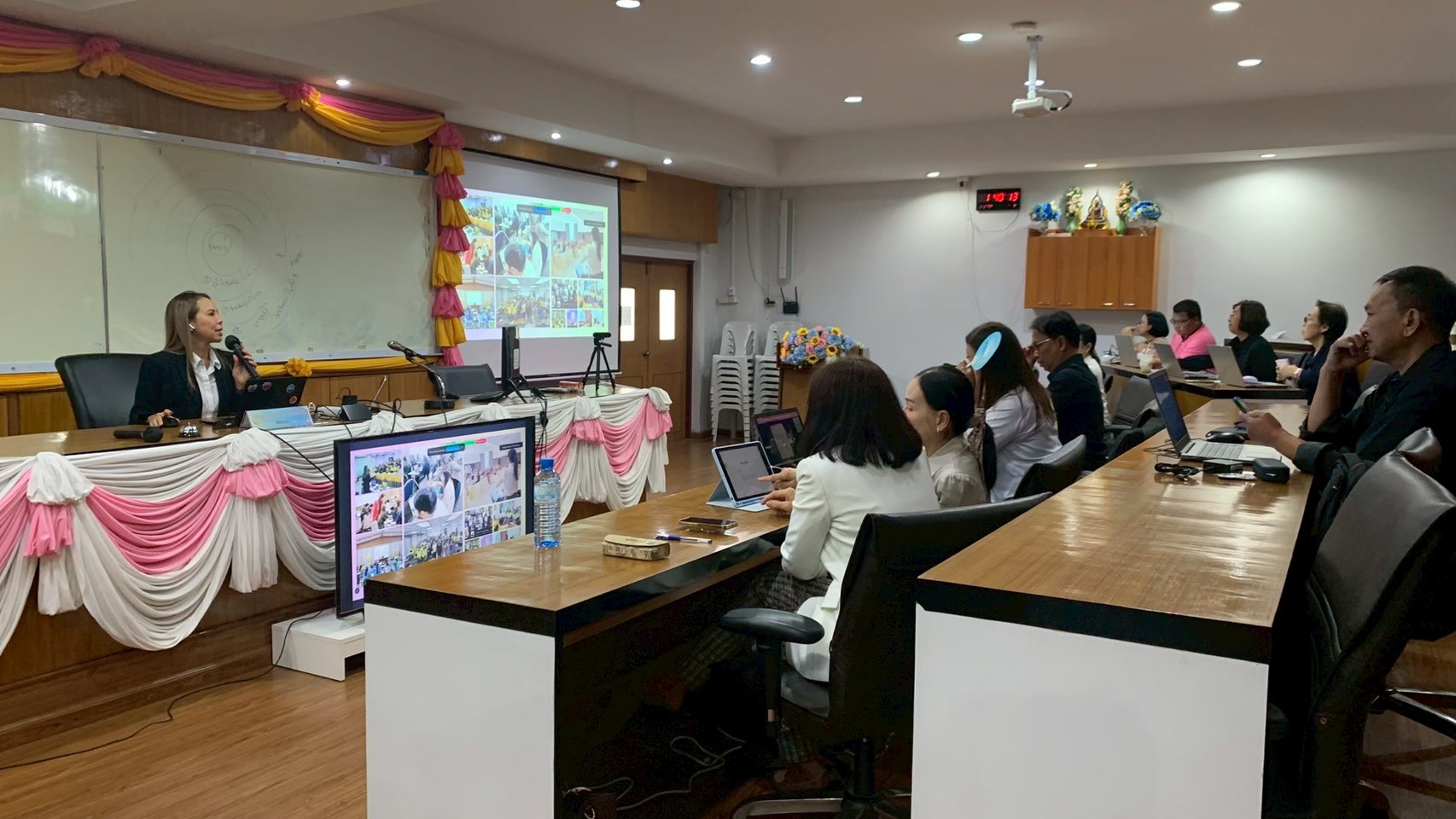 โครงการอบรมเชิงปฏิบัติการเพื่อพัฒนาสื่อเทคโนโลยีสารสนเทศและการทำงานให้มีประสิทธิภาพด้วยเครื่องมือ AI ใน Canva - รูปภาพ 3