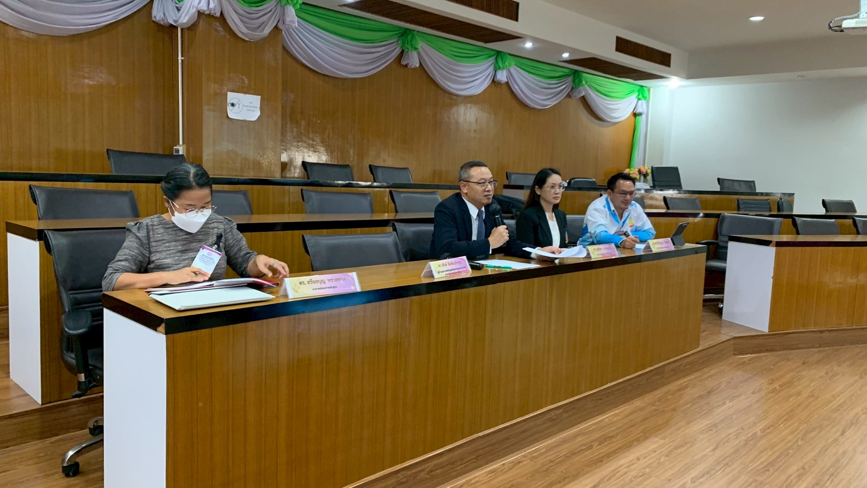 ประชุมคณาจารย์หลักสูตรบัณฑิตศึกษา ภาควิชาสังคมวิทยาและมานุษยวิทยา สมัยวิสามัญ ครั้งที่ ๑/๒๕๖๙ - รูปภาพ 2