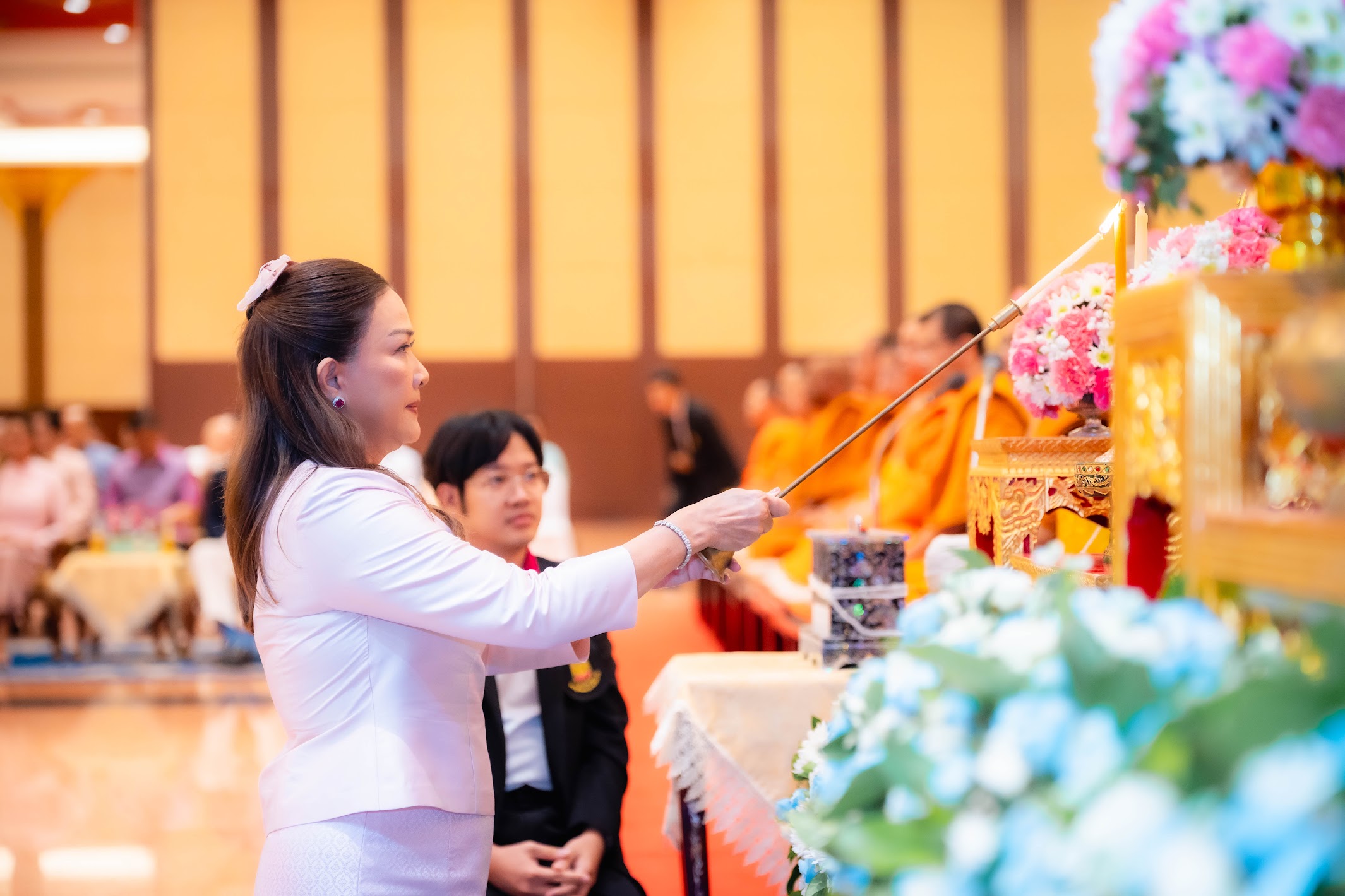 พิธีทำบุญวันคล้ายวันเกิด รศ.ดร.สุวรา นาคยศ - รูปภาพ 3