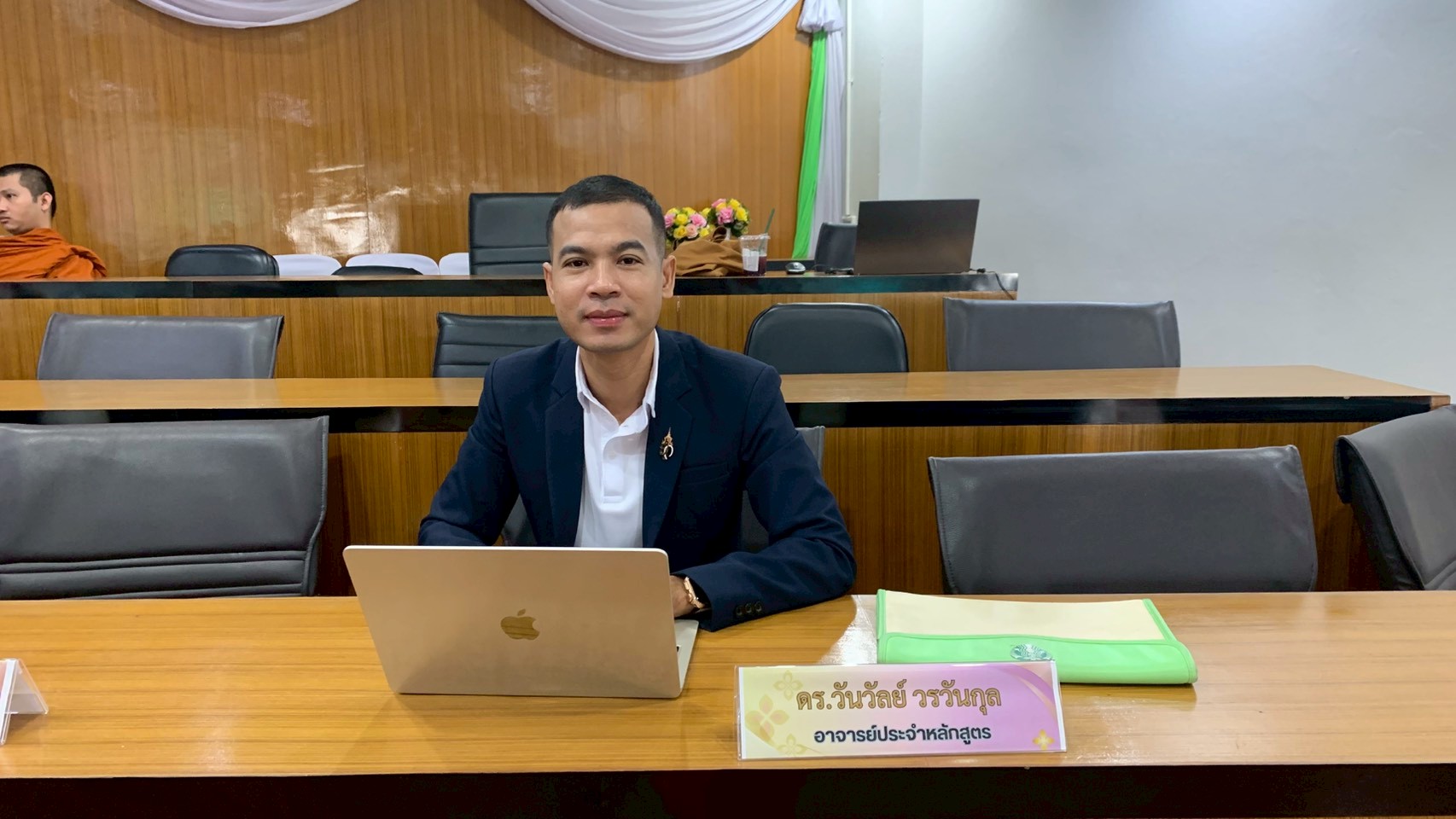 ฟังบรรยายพิเศษ หัวข้อ "การพัฒนาสังคมและสื่อสารภาพลักษณ์ ด้วยแนวคิด From Local สู่ เลอค่า" - รูปภาพ 18