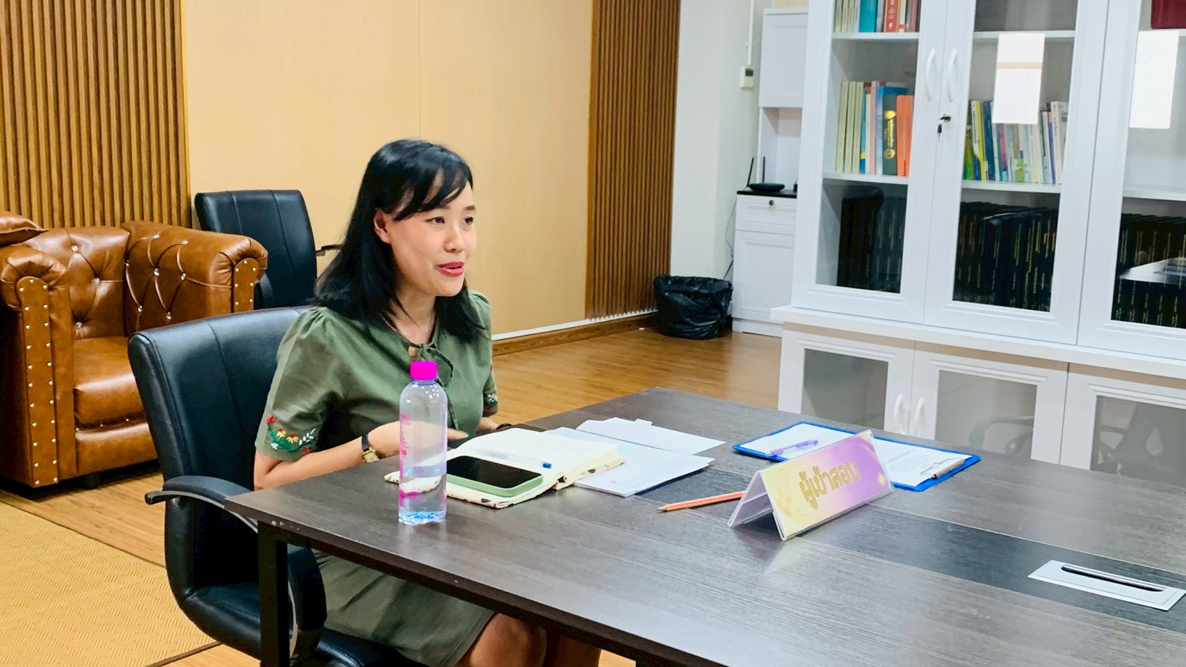 การสอบวัดคุณสมบัติ (Qualifying Examination: QE) ด้วยการสอบปากเปล่า (Oral) นิสิตหลักปรัชญาดุษฎีบัณฑิต สาขาวิชาการพัฒนาสังคม รุ่นที่ ๑๑   - รูปภาพ 14