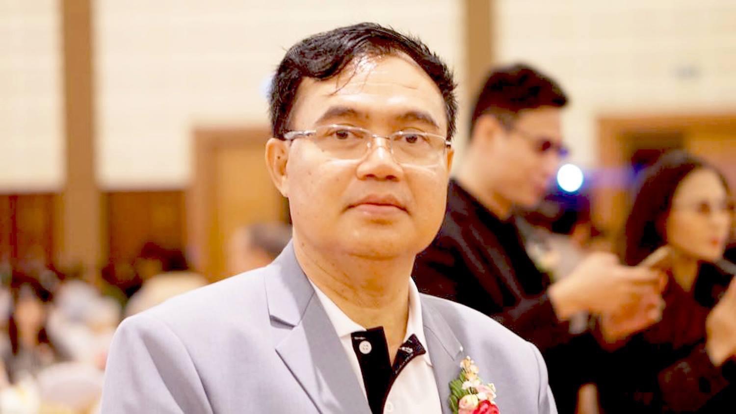 รศ.ดร. โกนิฏฐ์ ศรีทอง